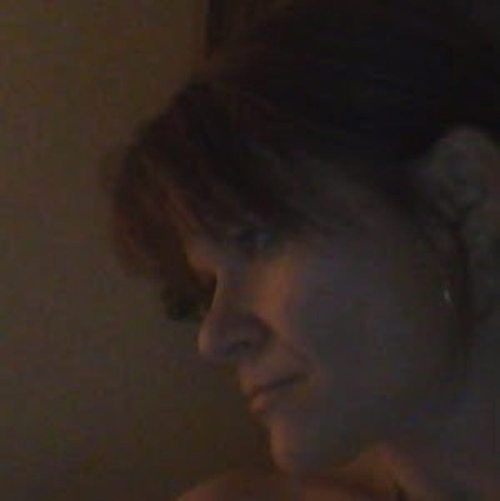 Meet your Posher, Roxanne